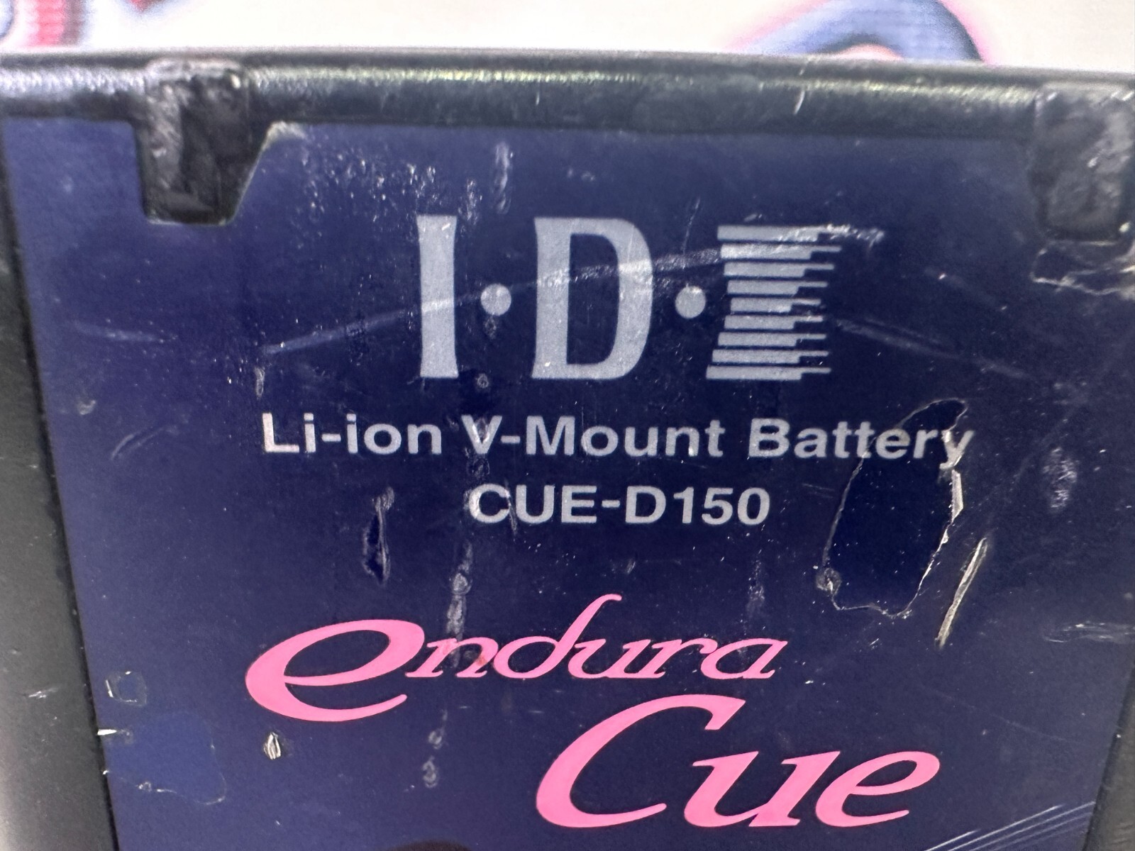IDX Endura CUE-D150 Lithium Li-Ion V-Mount Battery