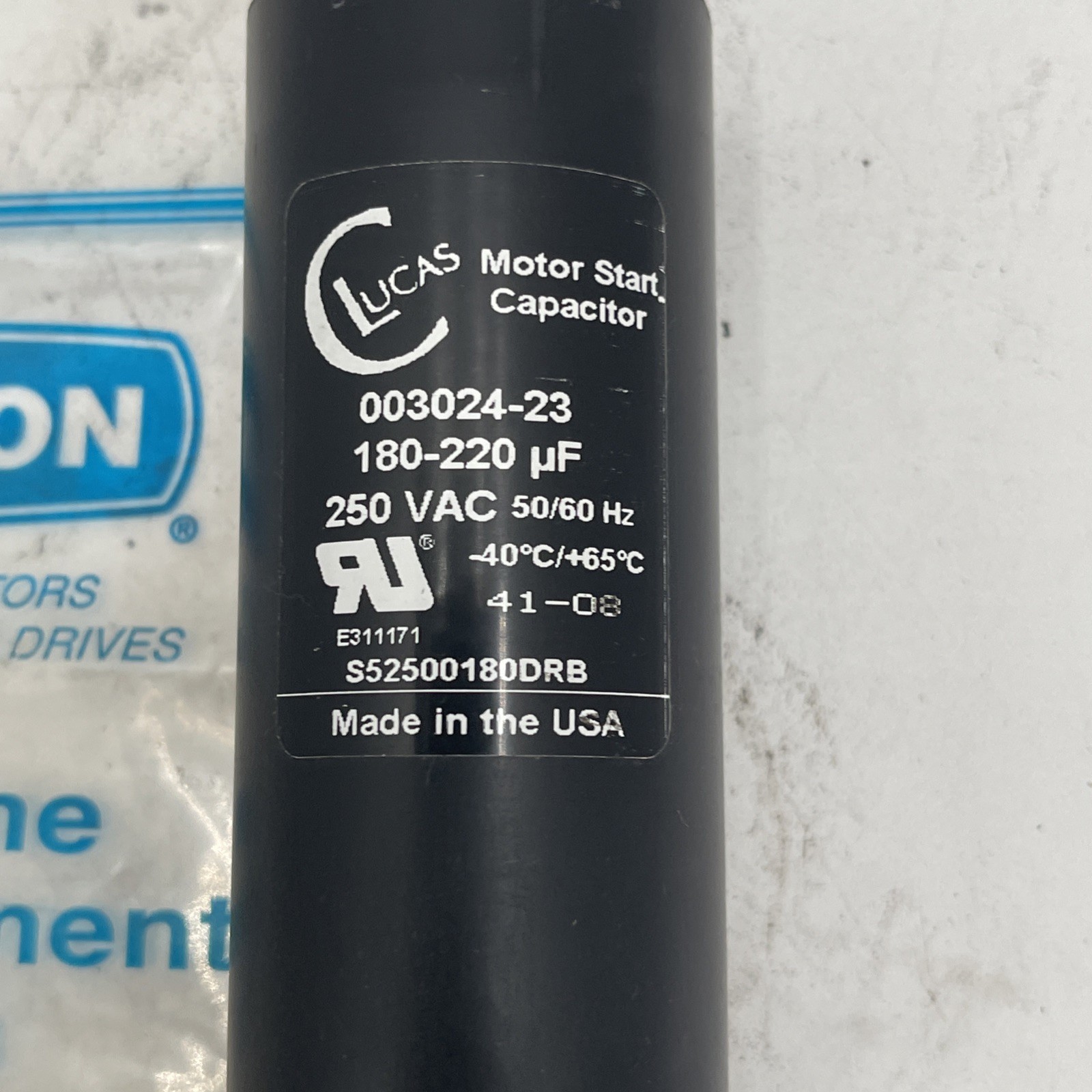 Leeson 003024.23 Motor Start Capacitor 180-220 µF 250VAC 50/60 Hz