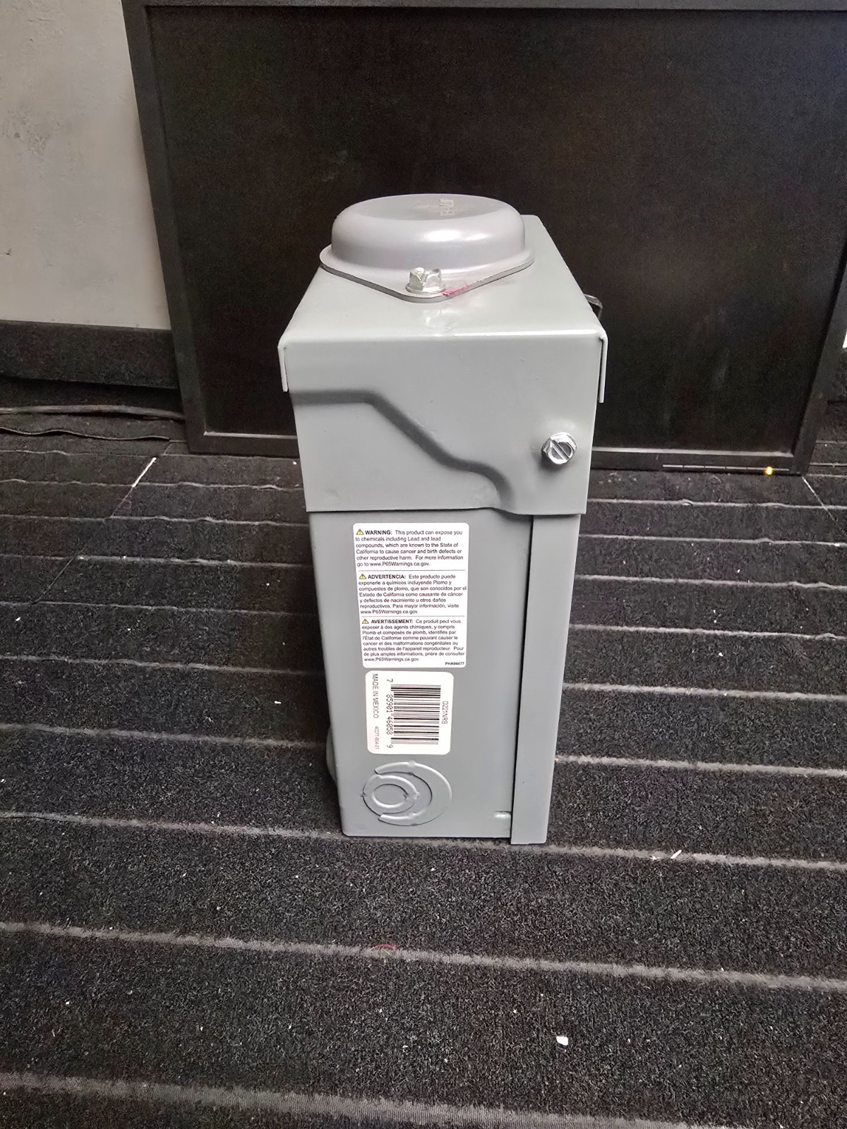 Square D D221NRB General Duty Safety Switch 30A 240V