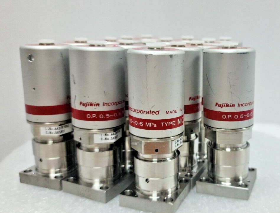 Lot of 16 Lam 766-197844-003 Rev C, Fujikin 565602 O.P 0.5~0.6 MPa Type NC,97068