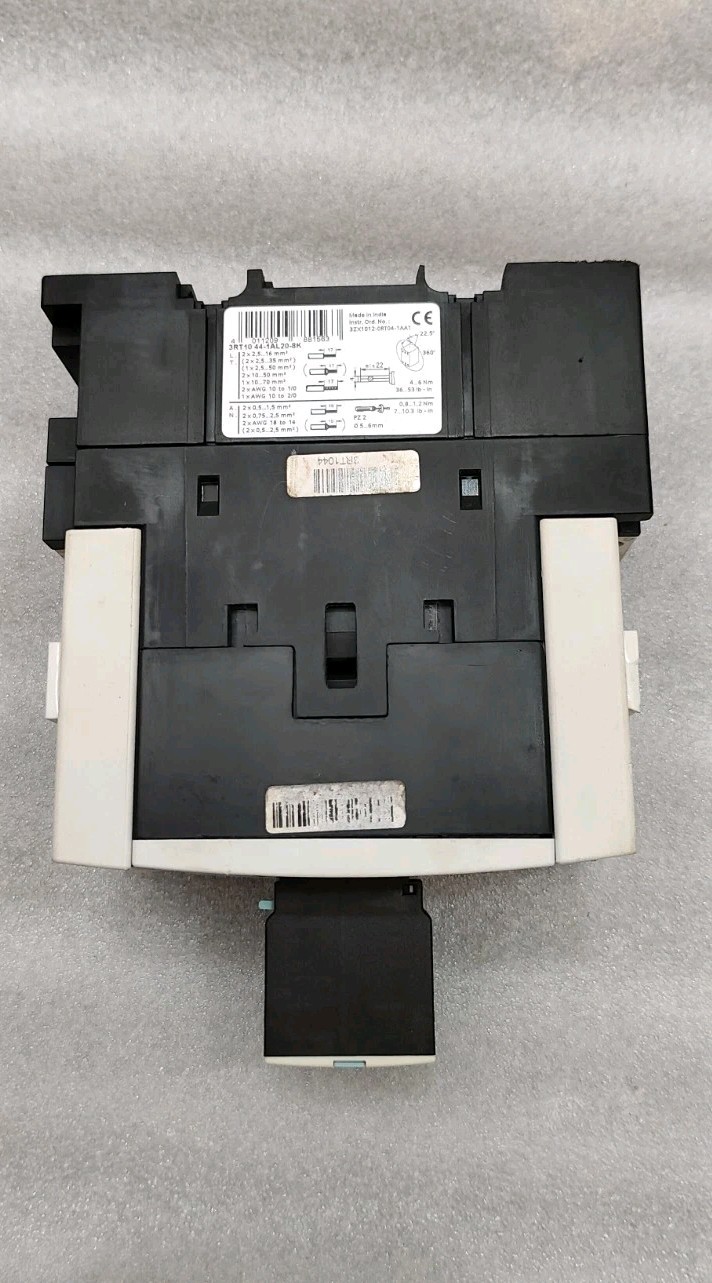 SIEMENS SIRIUS 3RT1044-1A…0 3POLE 100A CONTACTOR FREE FAST SHIPPING FEDEEX