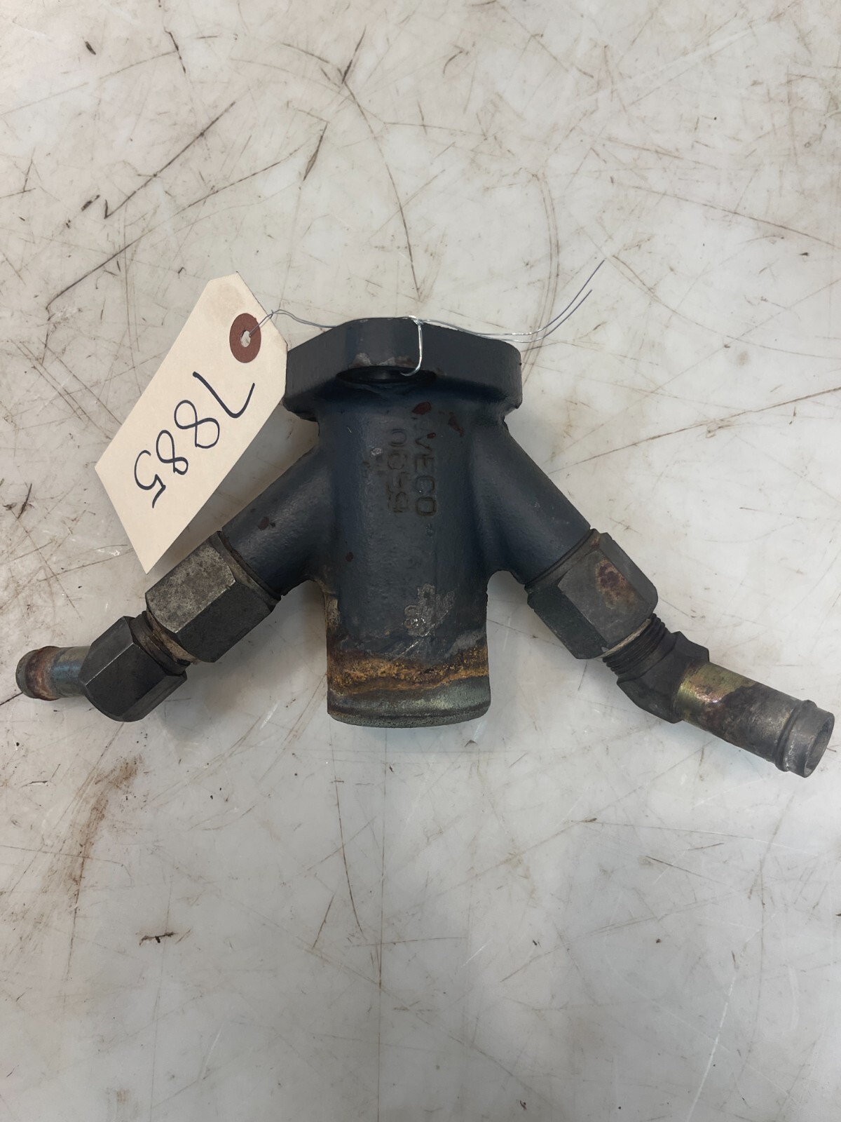 Case IH Patriot 3230 Sprayer Iveco 6.7 Thermostat Housing Water Tube