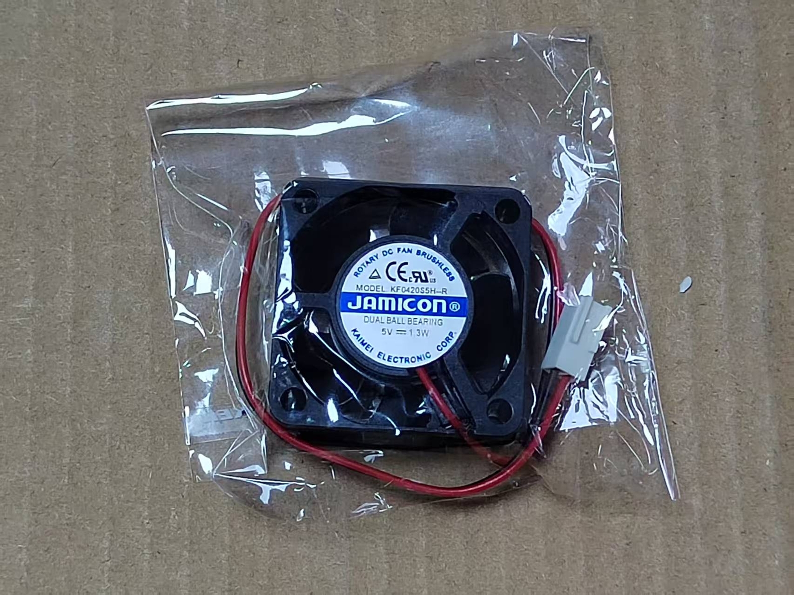 1 PCS JAMICON Fan KF0420S5H-R DC 5V 1.3W 4CM 4020 40*40*20MM 2 Pin