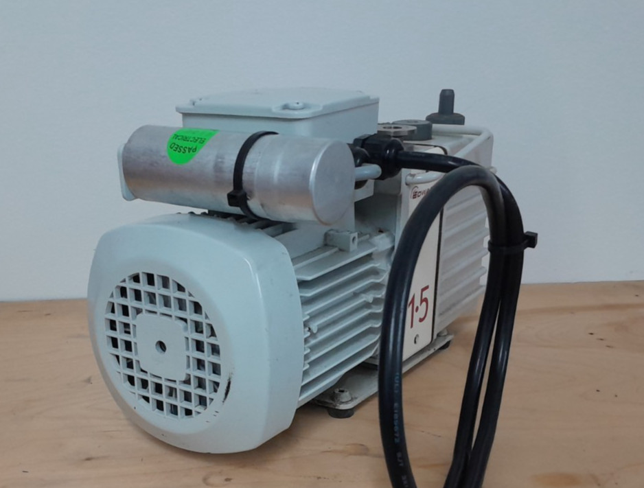 Edwards E2M1.5 A37122902R Rotary Vane Vacuum Pump – TESTED ~0.0134 torr