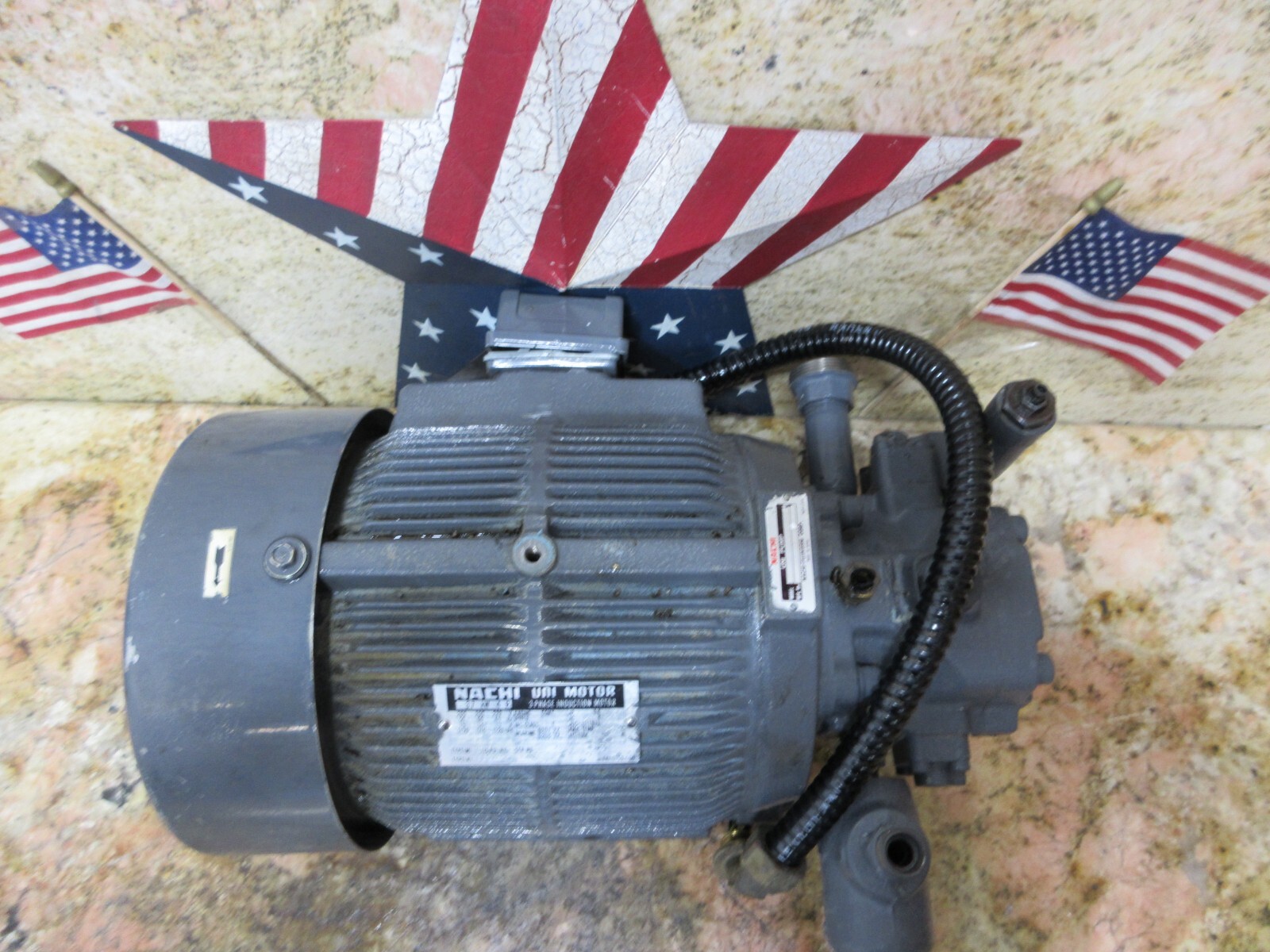 *SPECIAL*MAZAK MOTOR LTIS85-NR VAA-1A4B37 UVC-1A-A3-3.7-4-1048A VDC-1B-2A3-1048A