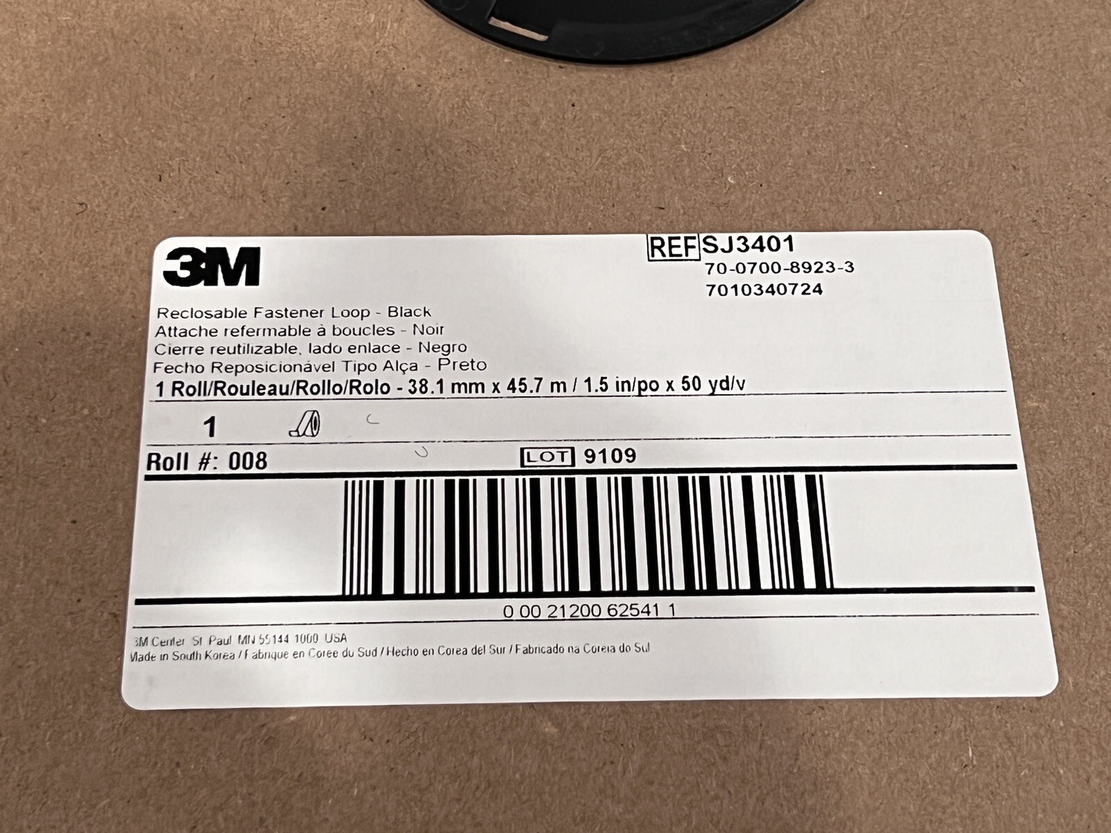 3M Fastener SJ3401 Loop Black, 1-1/2″ in x 50 yd 0.15 in Engaged Thickness