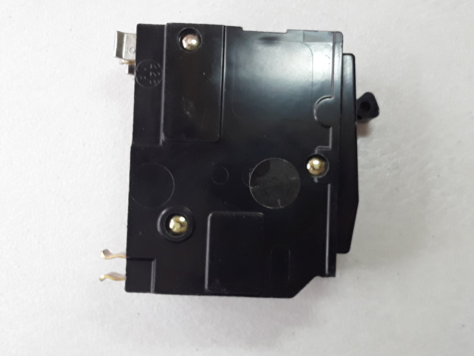 WORKS Square D QO210 2-Pole Circuit Breaker 10A 120/240VAC 1 Phase Plug-In Mount