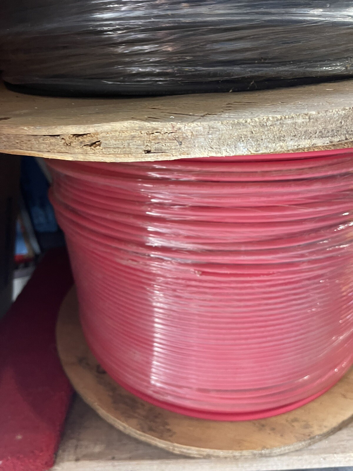 SOLAR PV-PVX 1019X-SJ-BK-2N WIRE 10 AWG (19/STRANDED) 2500FT Red Or BLACK 2kv