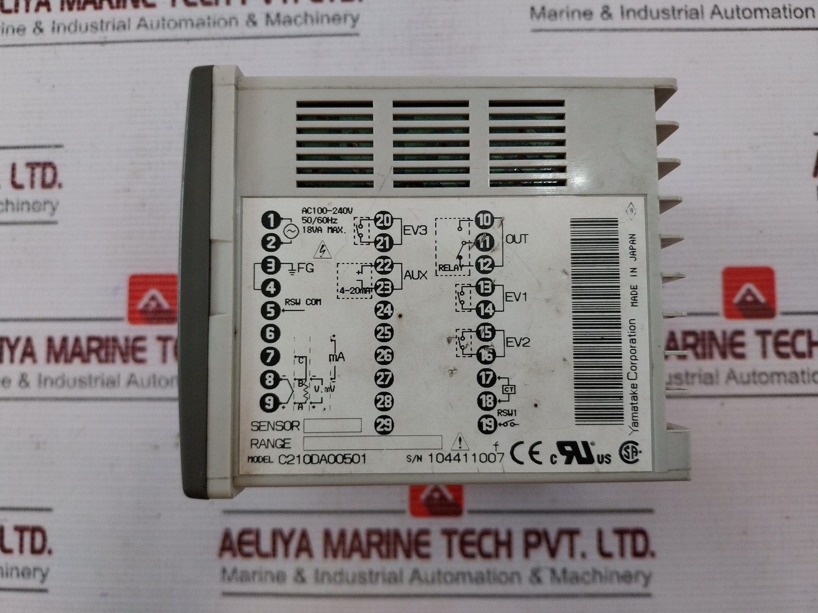 YAMATAKE C210DA00501 Digital Indicating Controller AC100-240V 50/60HZ
