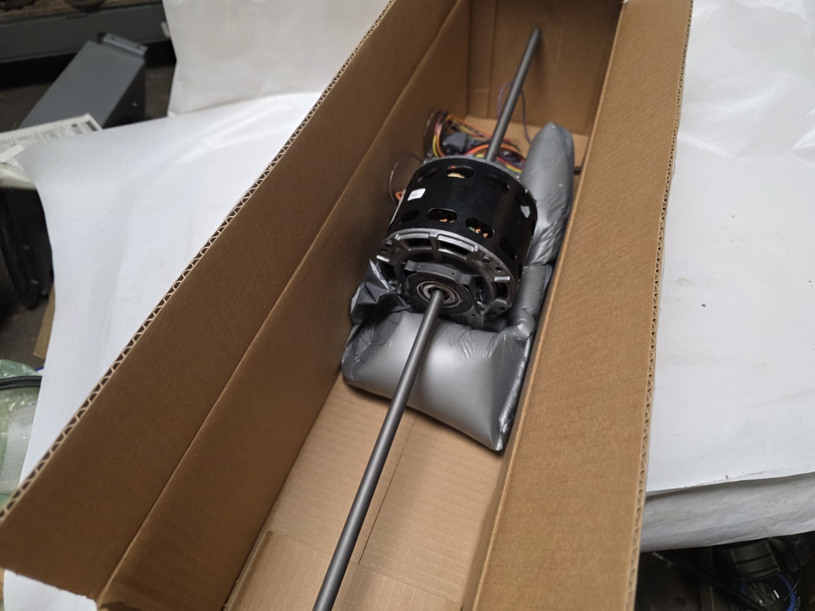 Century Cat 9474 1ph 1075 RPM 1/15 hp 42Y Fr. 115v. 4 Speed Motor