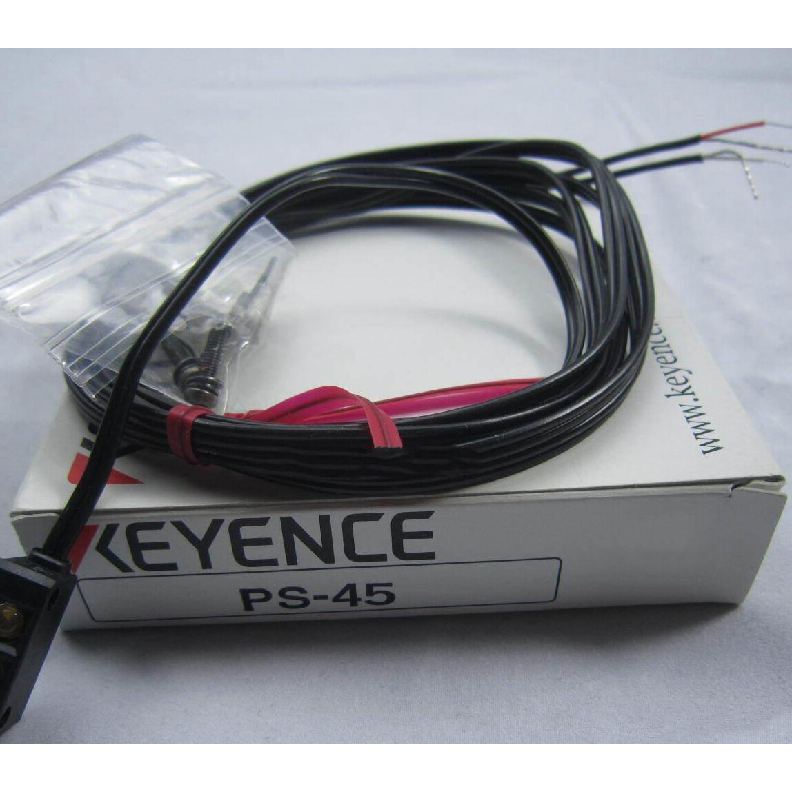 1PC New Keyence PS-45 Photoelectric Sensor Switch PS45 In Box Free Shipping