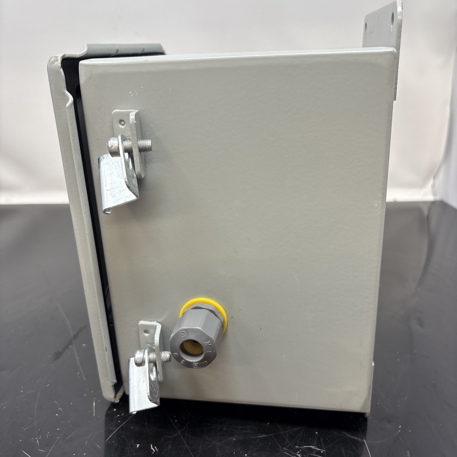 Hoffman A8066CH Used Enclosure Cutout Box 6″ X 6″ X 8″ Nvent