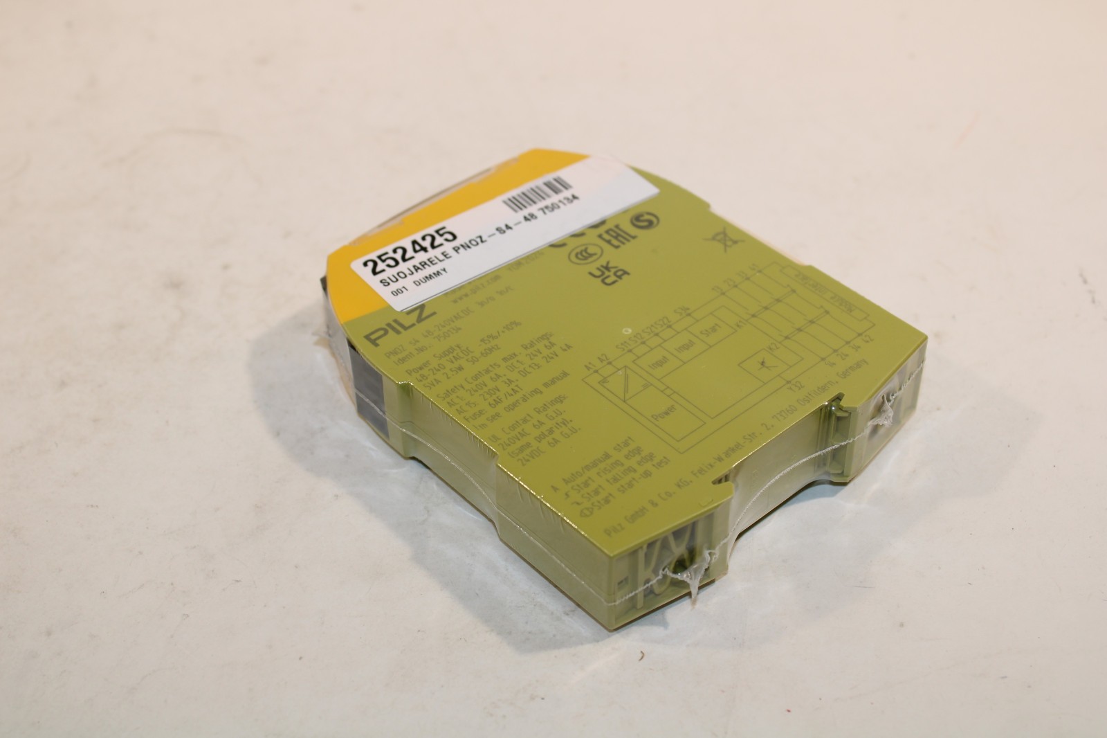 Pilz PNOZ s4 48-240VACDC 3n/o 1n/c No.750134 Safety Relay NEW
