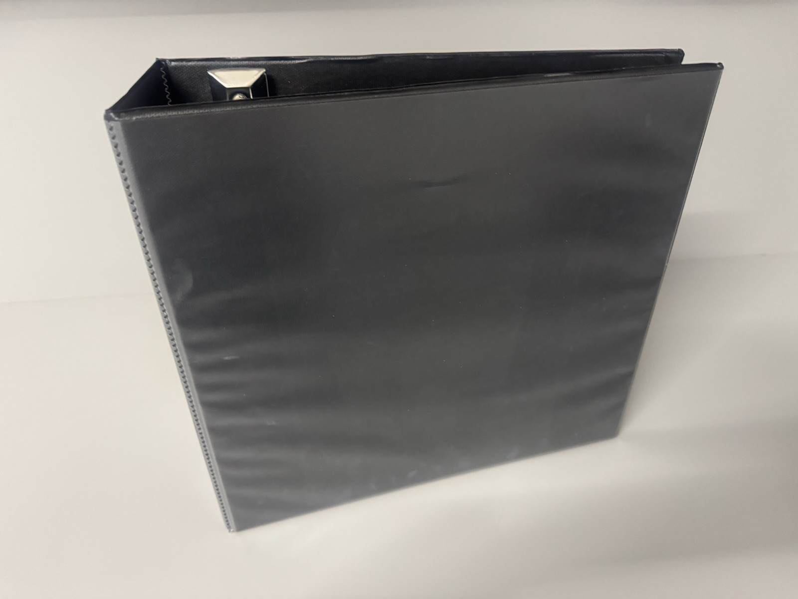 Avery Black Daily Use Binder 4 inch Round Ring 375 Sheet Clear Overlay 2PACK !!!