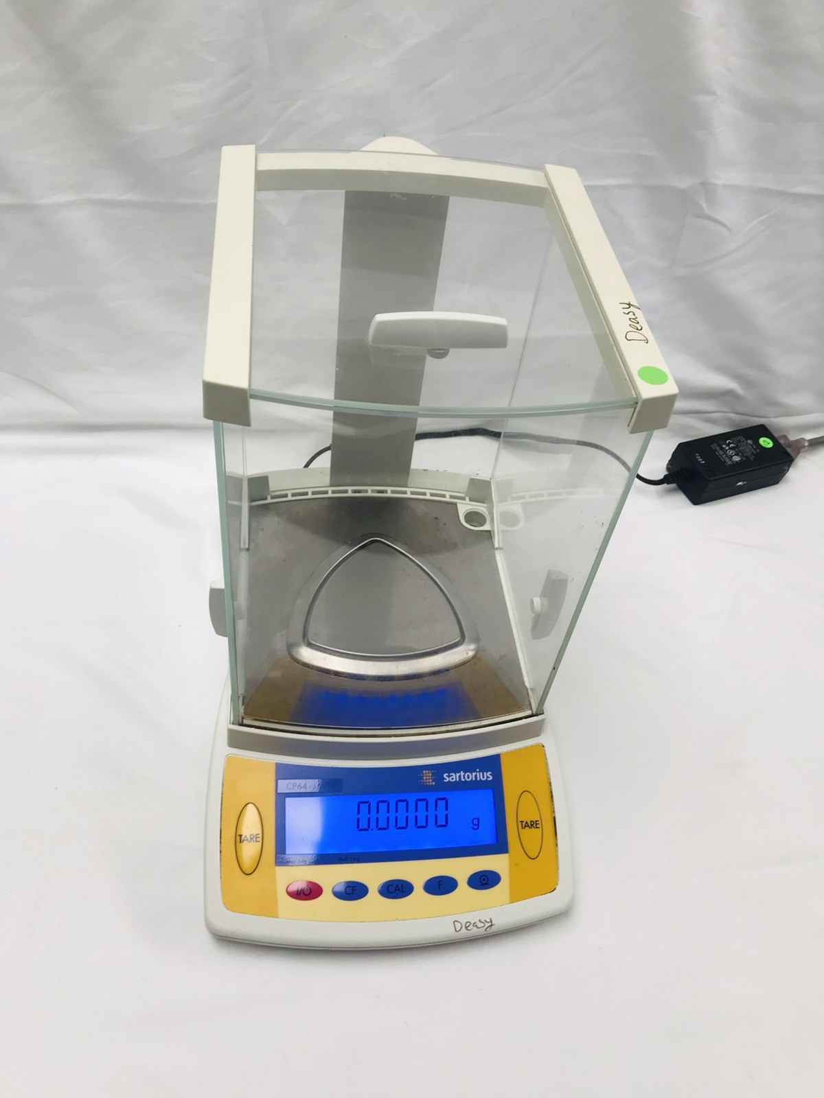 Sartorius CP64 60g Analytical Balance Laboratory Benchtop Scale Draft Shield
