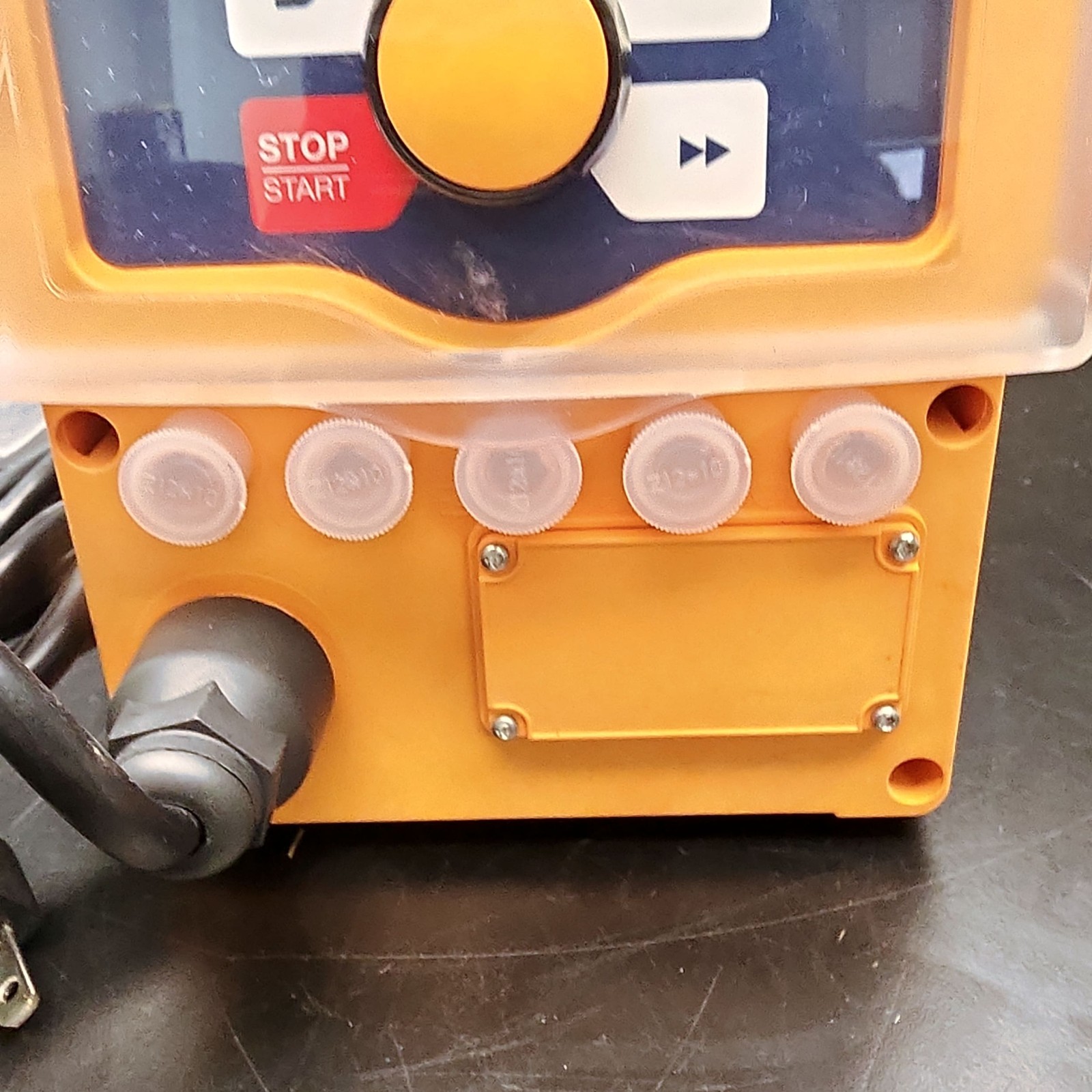 NEW ProMinent Gamma/XL GXLA Solenoid Metering Dosing Pump GXLAUS2508SST ✅