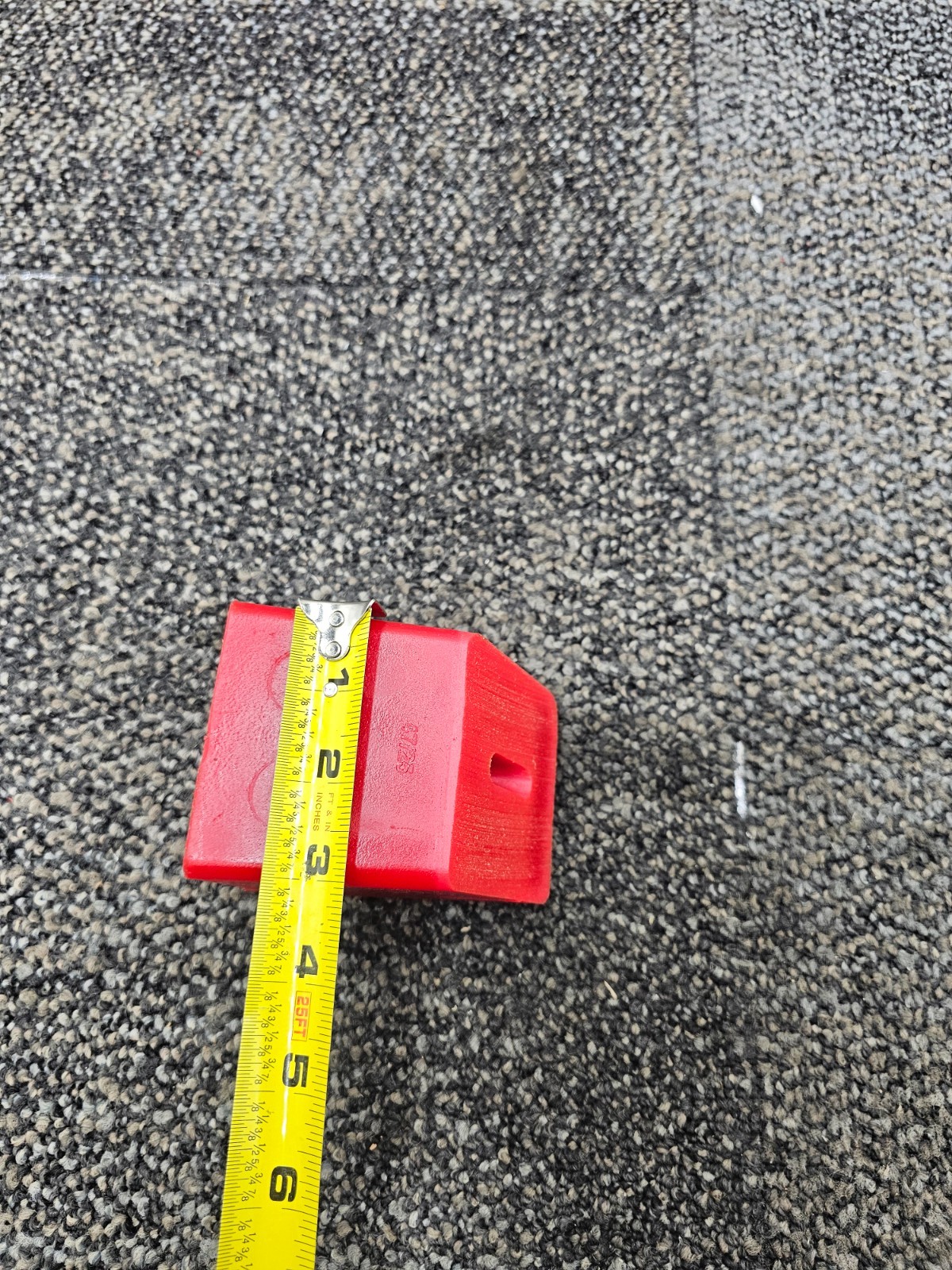 (QTY 1) Irregular Shaped Replacement Block RED 47/25