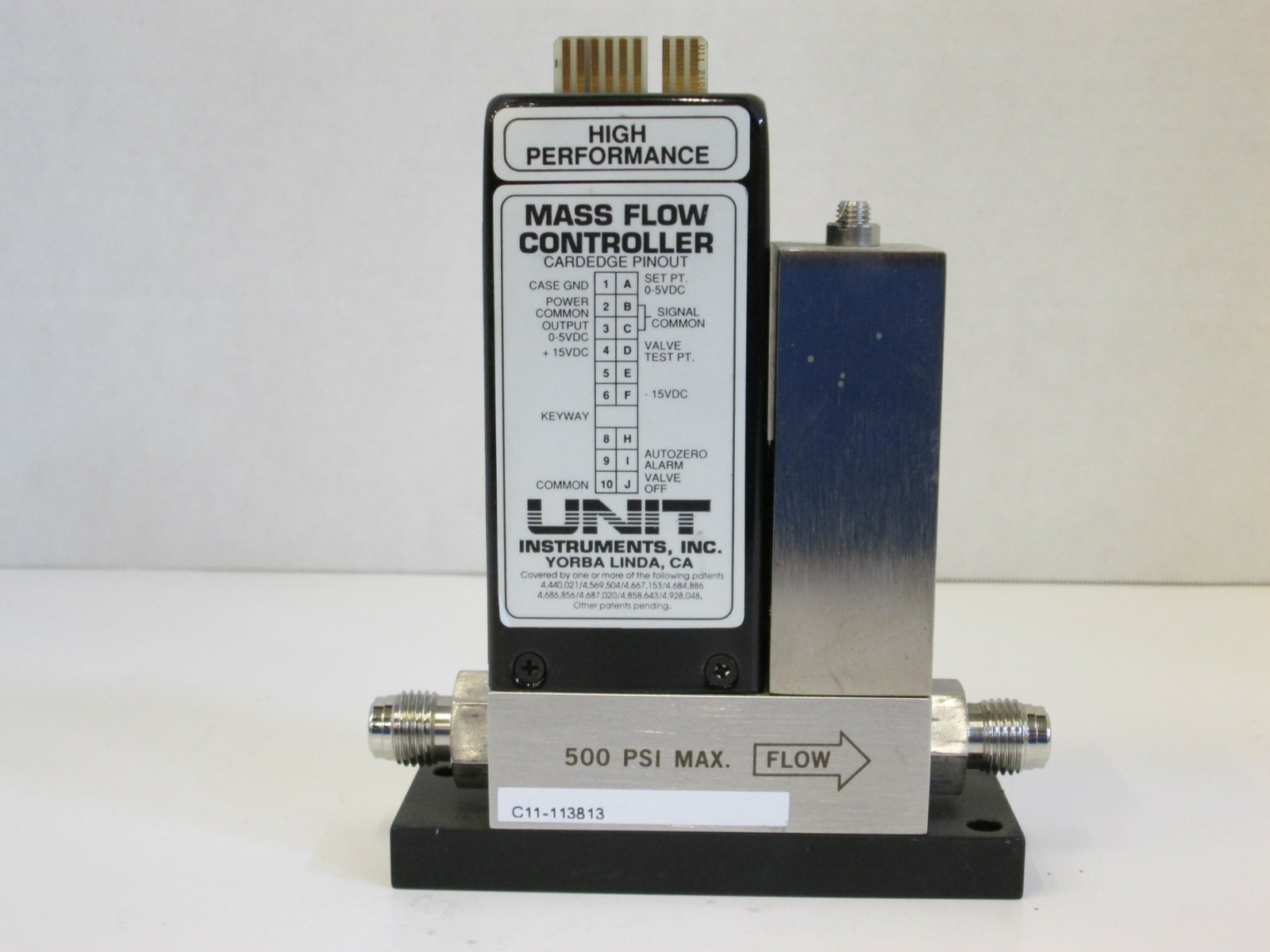 Unit UFC-1110A Mass Flow Controller MFC, H2, 20 SLM, 1/4″ Male