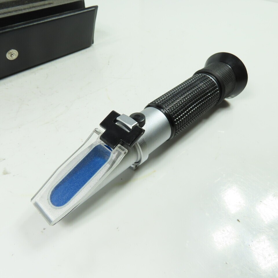 Value collection 09413378 Portable Refractometer Coolant Tester 0-32% Brix Scale
