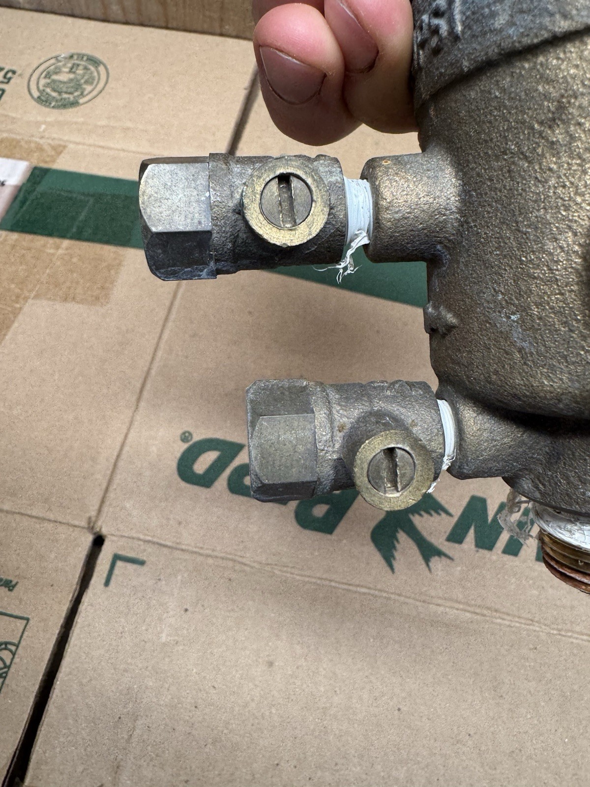 Zurn Wilkins Pressure Vacuum Breaker 720A 3/4″ 34-720A With Ports Top only.