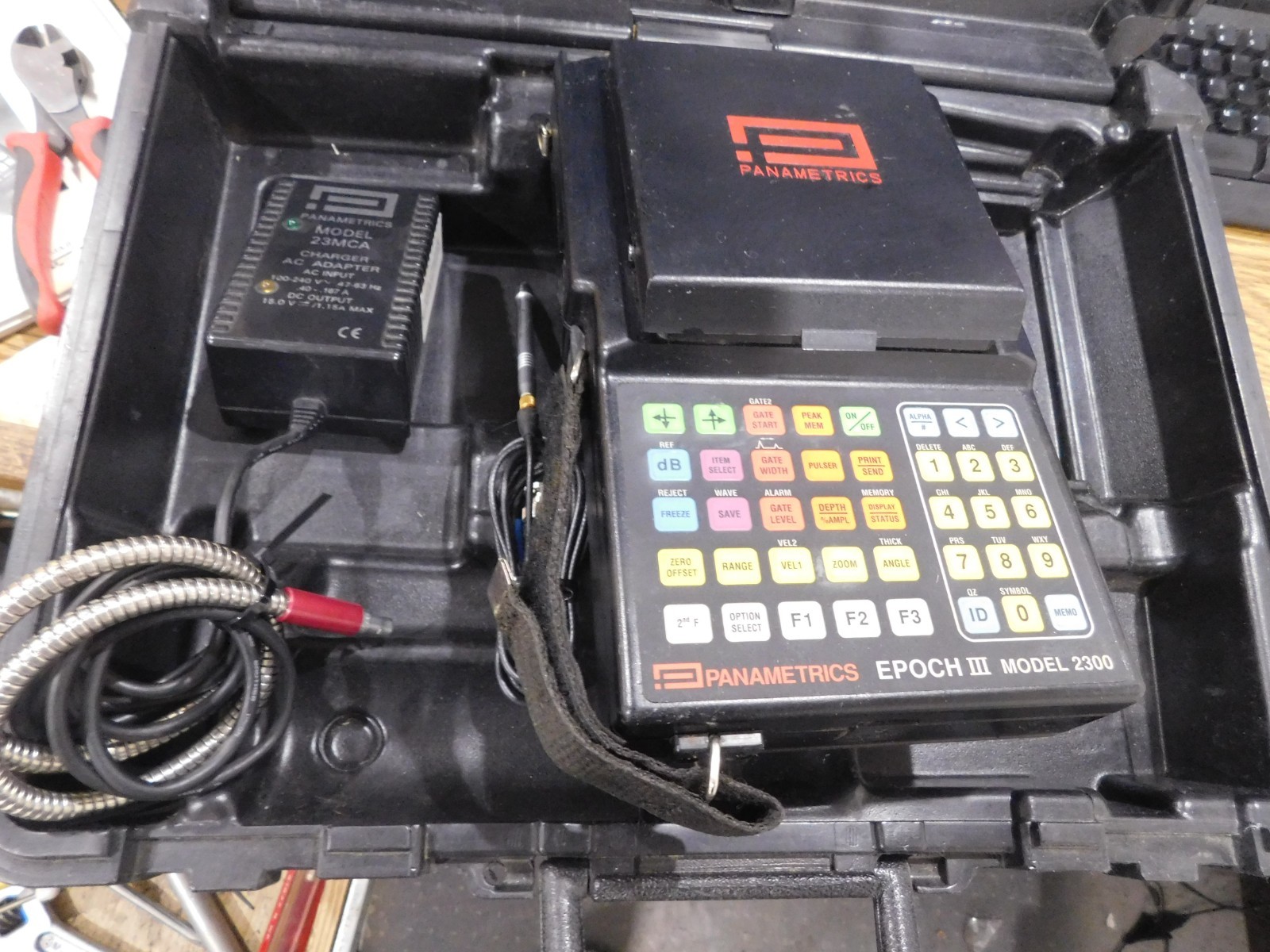 Panametrics Epoch III, Model: 2300 Flaw Detector with Manual and Case