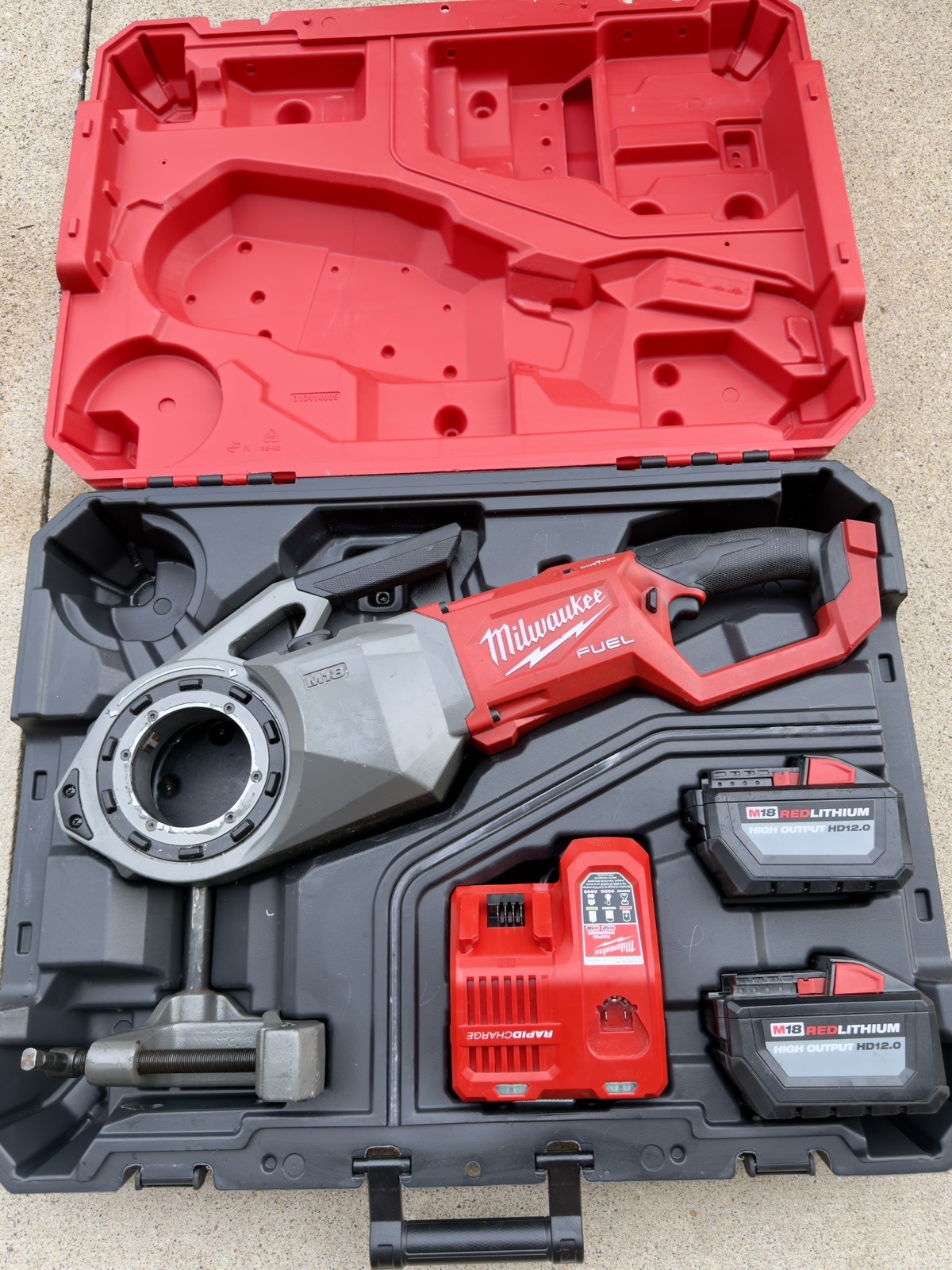 Milwaukee M18 FUEL Pipe Threader Kit (2874-22HD) Used – Excellent Condition