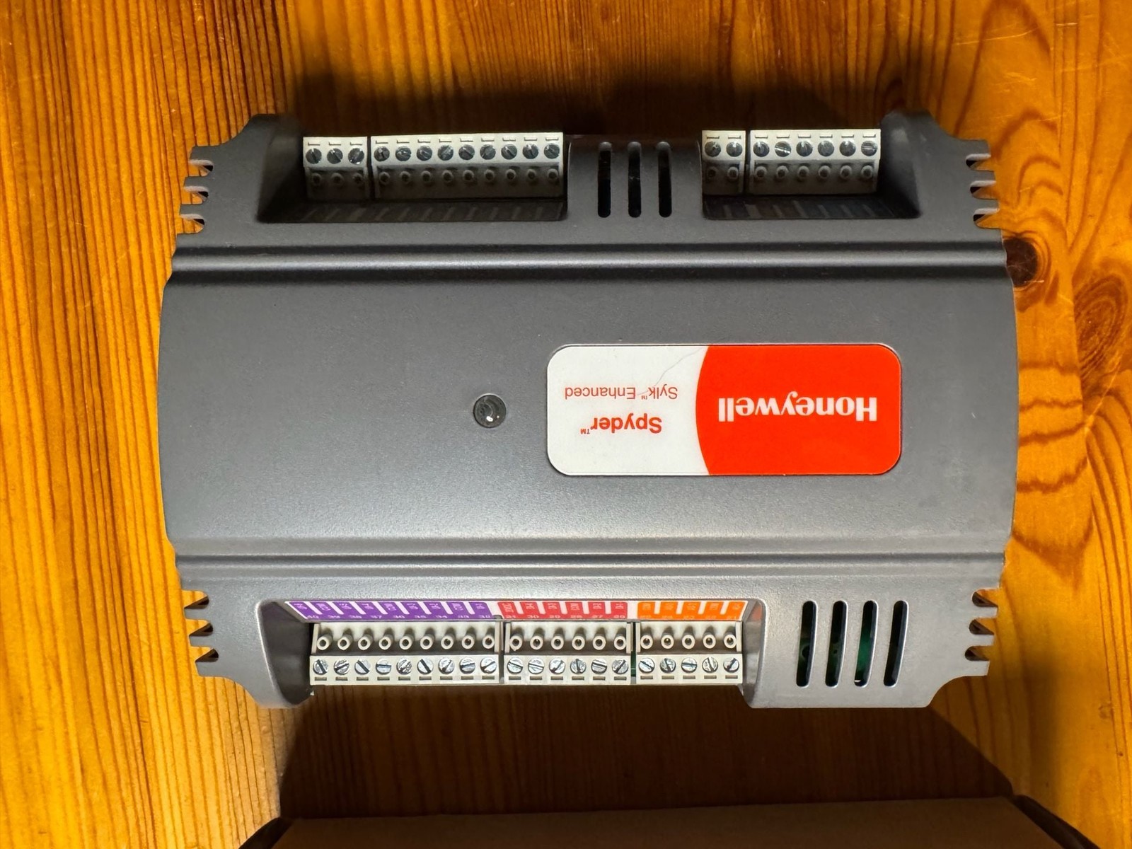 NEW Honeywell PUL6438S Spyder TR LonWorks Programmable Unitary Controller