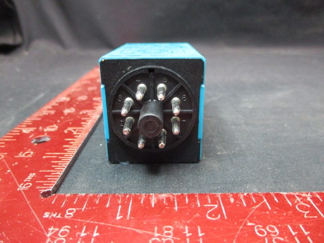 IDEC IZUMI CORP RTE-P11 Electronic Timer 0-60S VOLTS 24VAC/DC, RATING 10A 120VAC