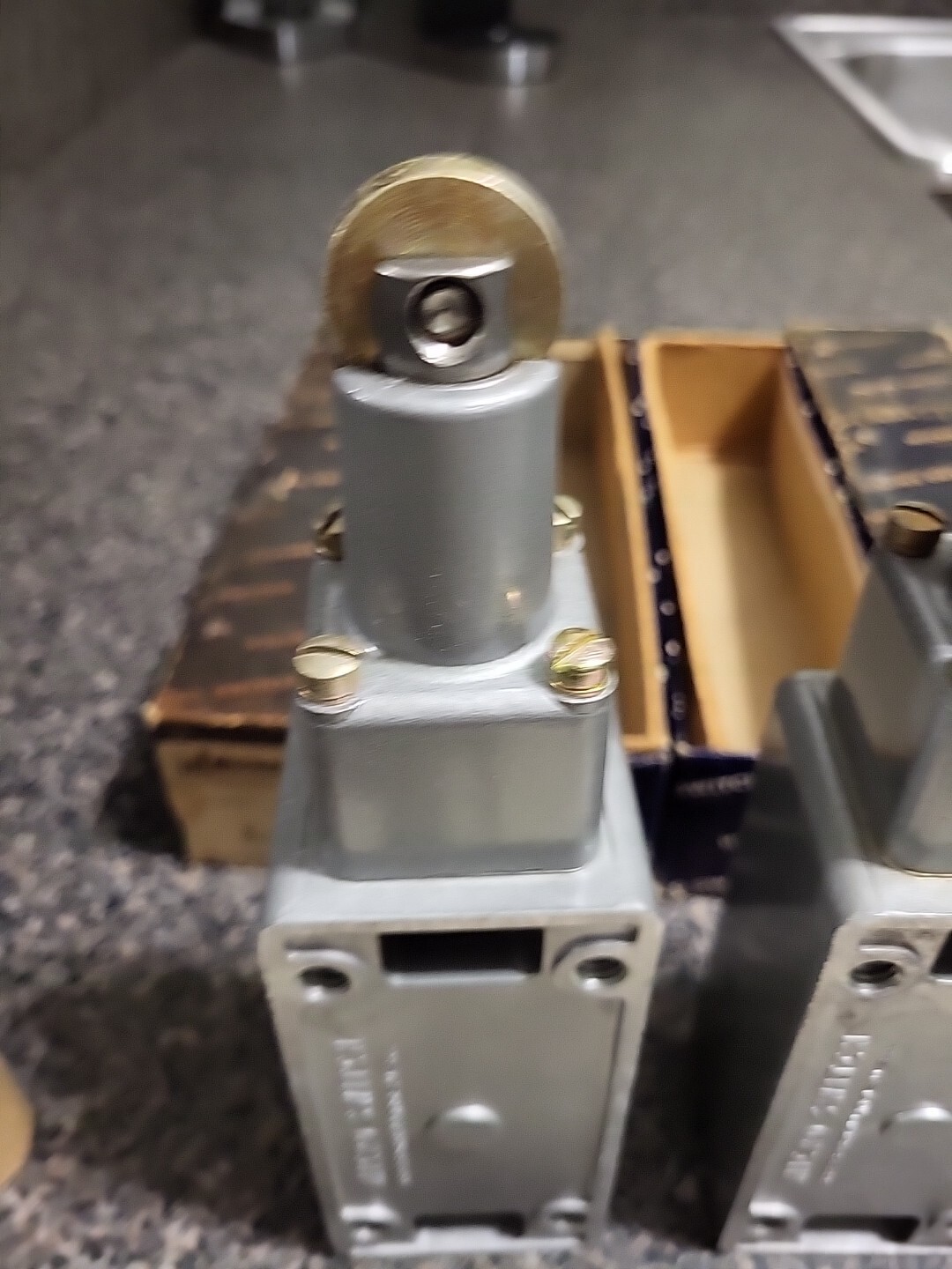 NEW!! HONEYWELL Micro Switch 5ML1 Limit Switch / TWO Available