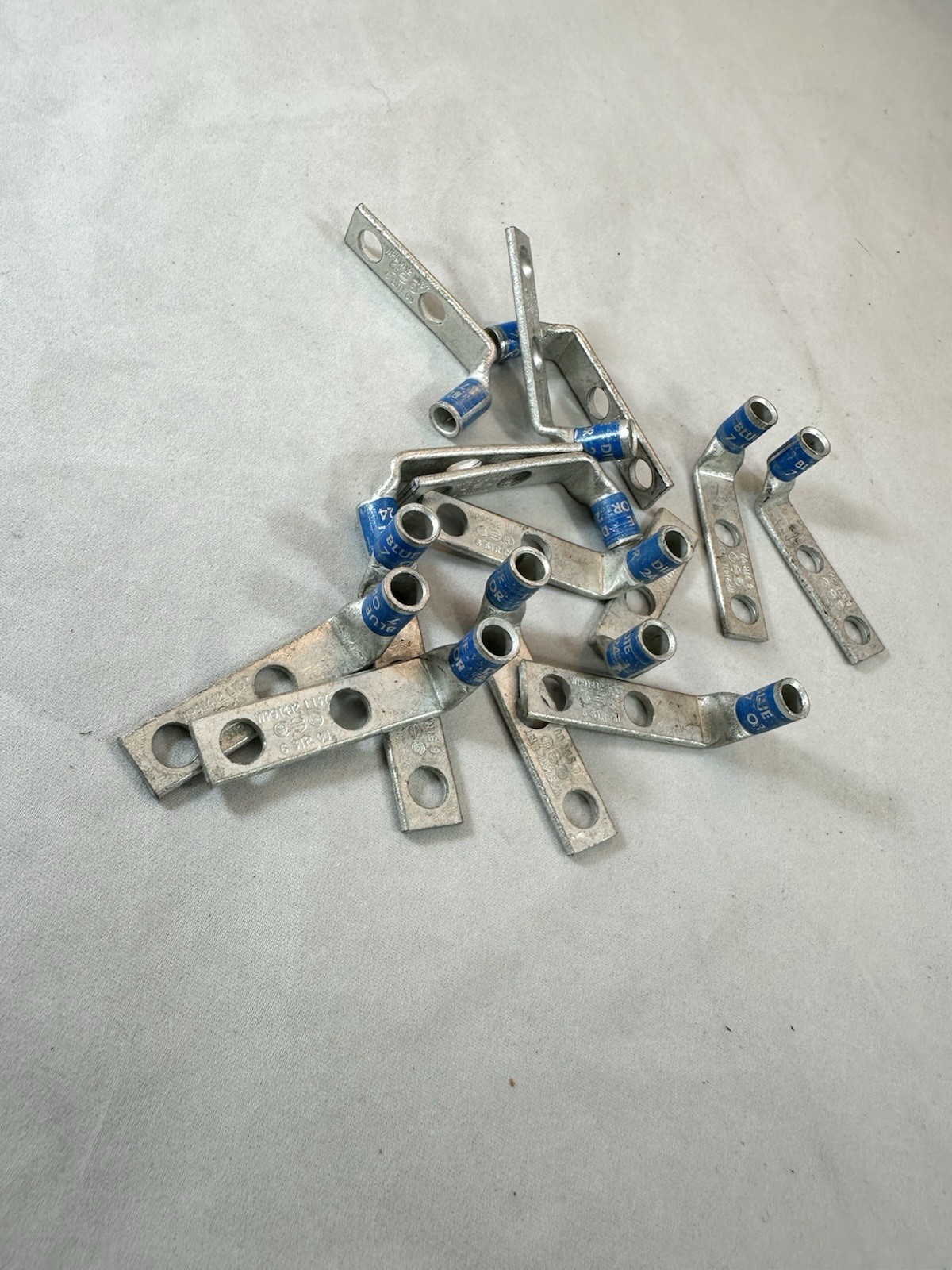 Lot Of 14 BURNDY 90 LUG # 6 AWG 2 – 1/4″ HOLE Tin Copper Compression Connector