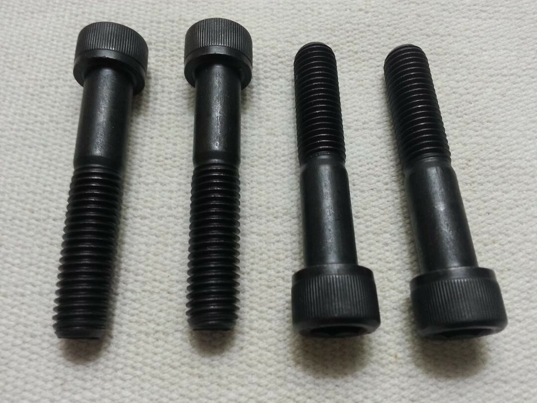 LOT OF 4 – M12-1.75 x 65 mm SOCKET HEAD CAP SCREWS