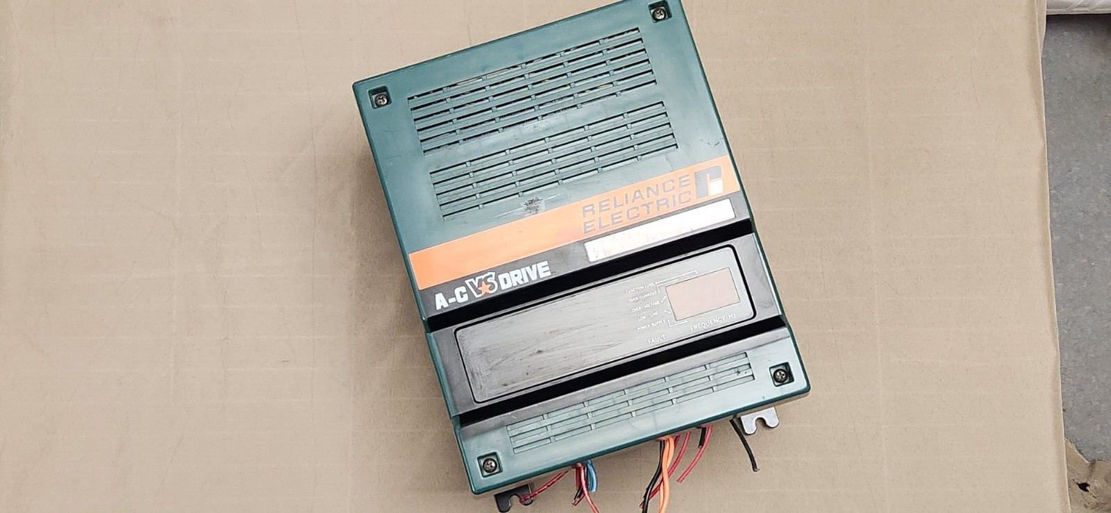 Reliance Electric 1AC2002U A-C V*S Drive 2HP 200/230V 1PH 15.5AMP/ 3PH 9.2AMP