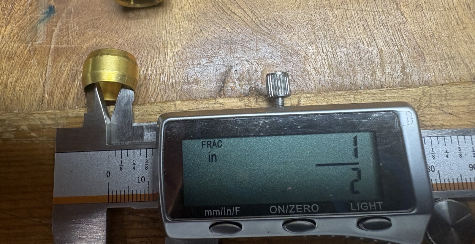 5 New EATON FITTING FEMALE T-SHAPE 1/2”x1/2”x1/2” NPT 64×8 Brass Tee (BF2)