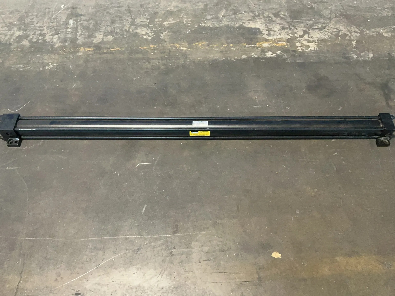PARKER CYLINDER 2.00CC2HRNAT1S19AC52.000