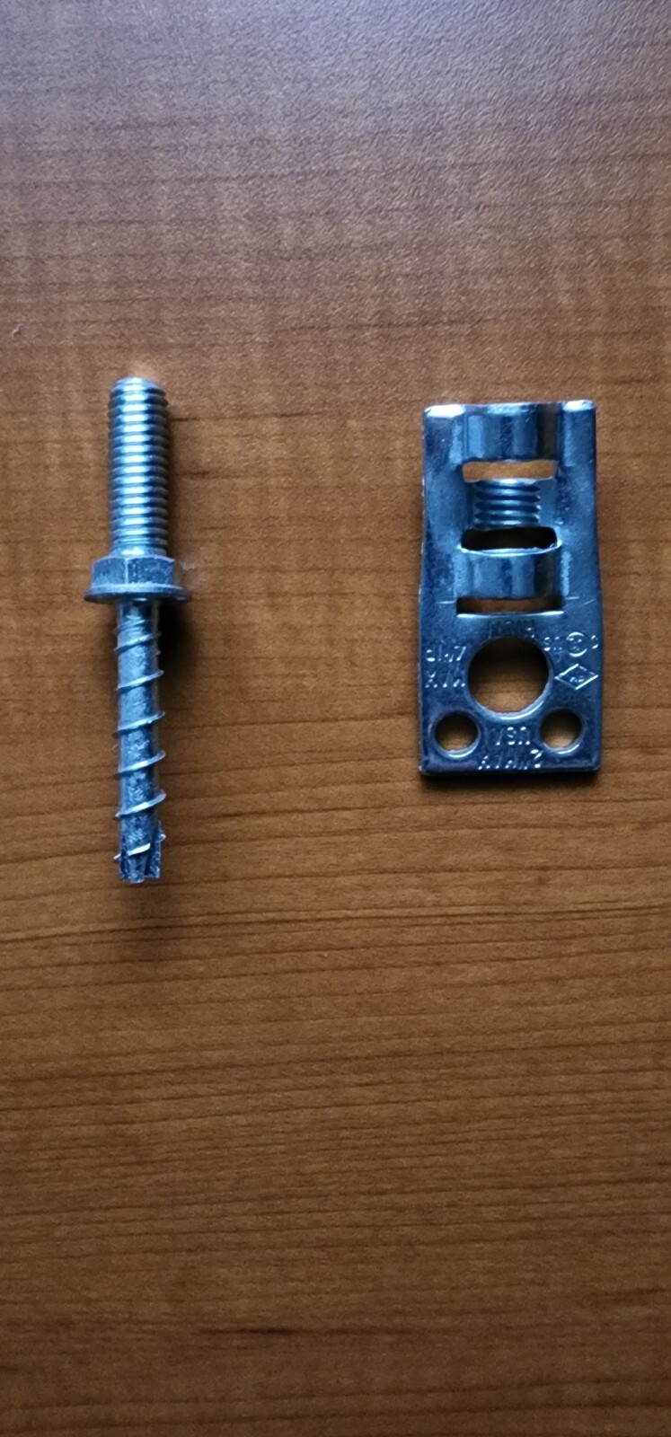 HILTI HangerMate1/4″x1 5/8″E3/8″KH-EZ Rod with Nut & 2 1/4″eye (jar25)