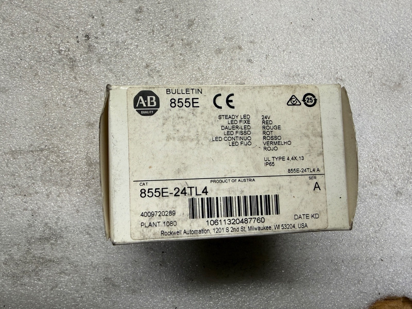 Allen Bradley 855E-24TL4 red stack light