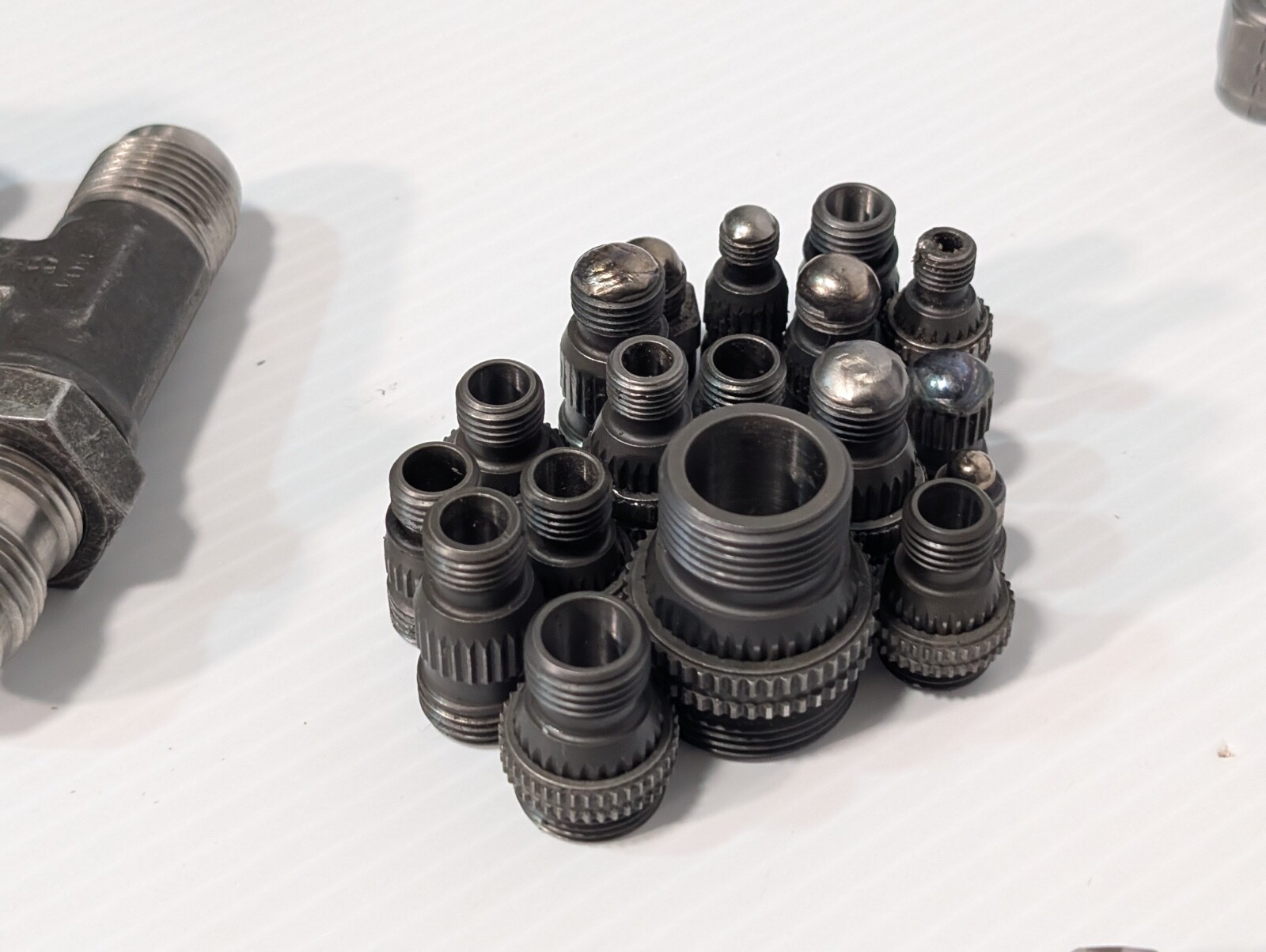 Mixed Lot of Steel Hose Fittings, Swivel Elbows, Universal, Flared Tube & more