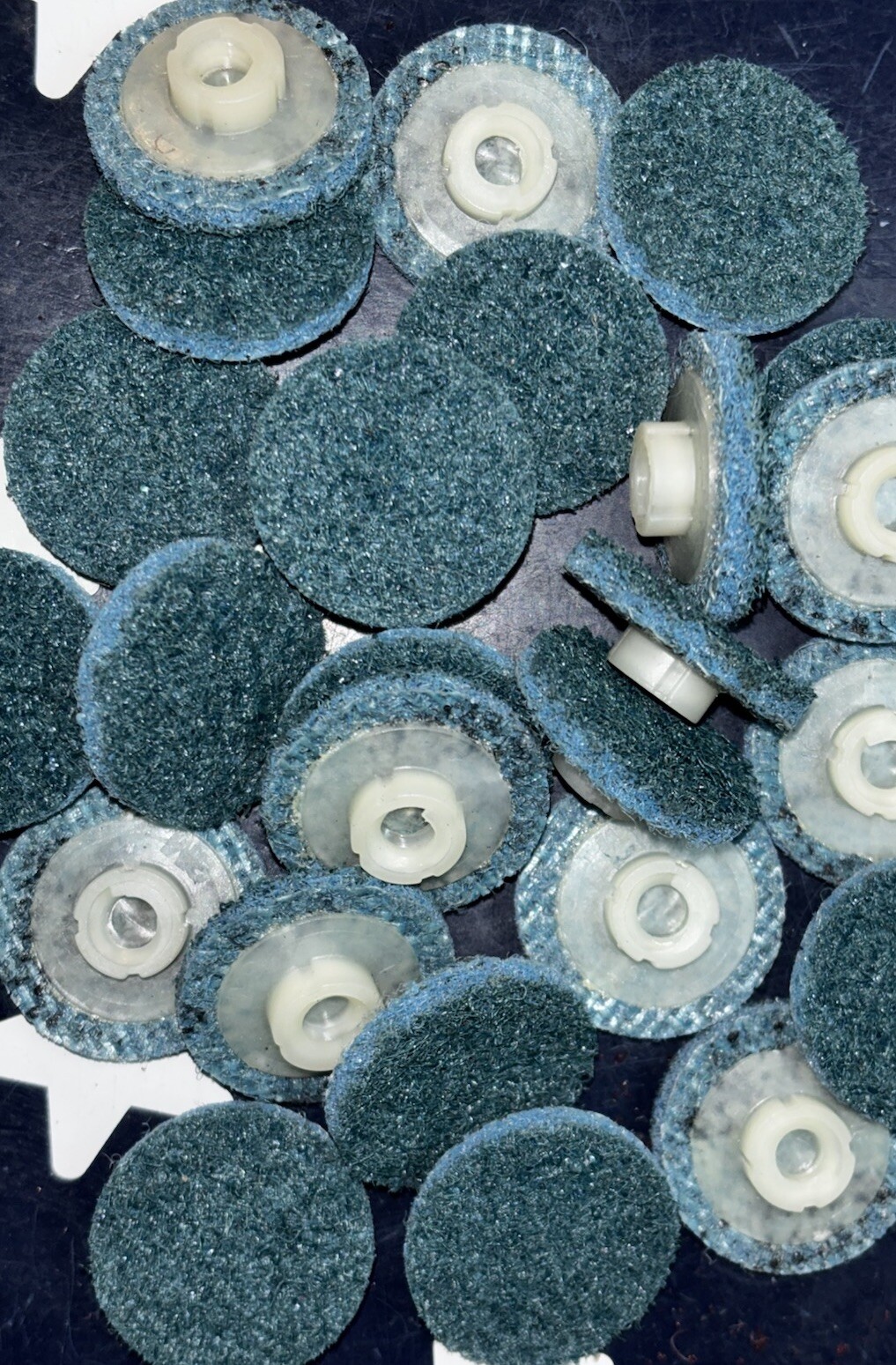 25x 3M 1” Scotch-Brite ROLOC Surface Conditioning Disc TS A/O Very Fine 16506
