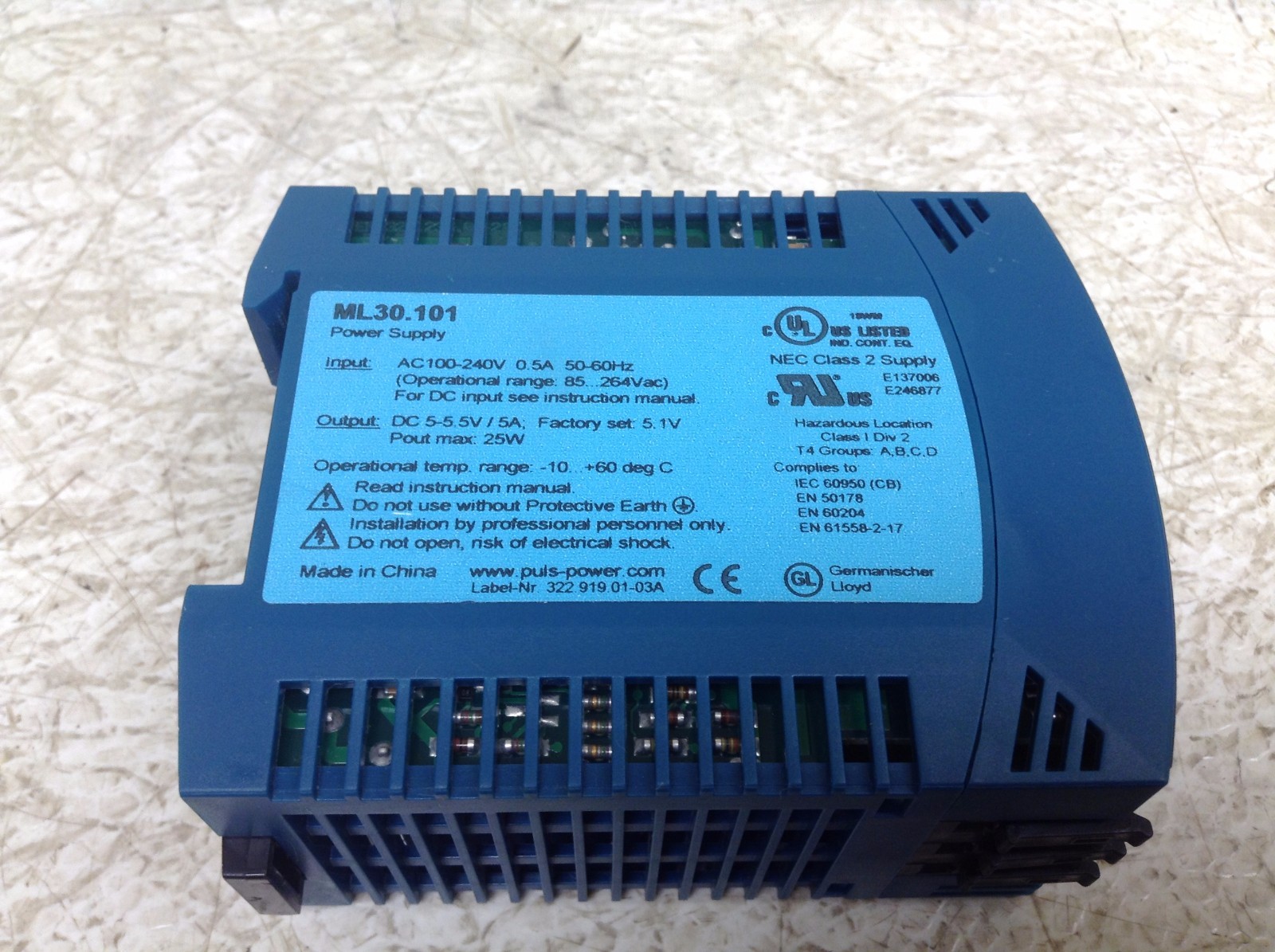 Puls ML30.101 5-5.5 VDC 5 Amp 25 Watt Power Supply ML30101 ML30