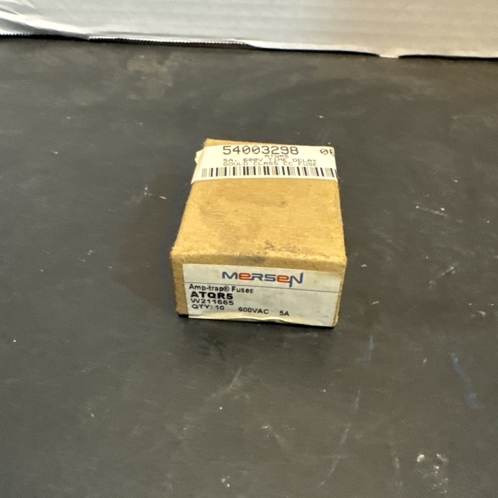 Box Of 10 Ferraz Shawmut ATQR5 ATQR-5 5A 600V TIME DELAY Fuse ATQR 5 NOS