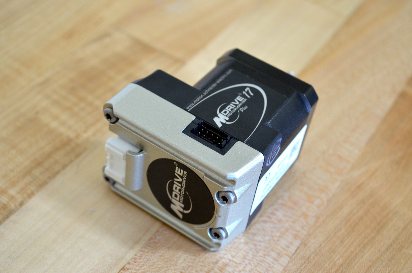 New Schneider Electric IMS MDI3CRL17B4-EQ MDrive17 Nema17 Stepper Motor, Encoder