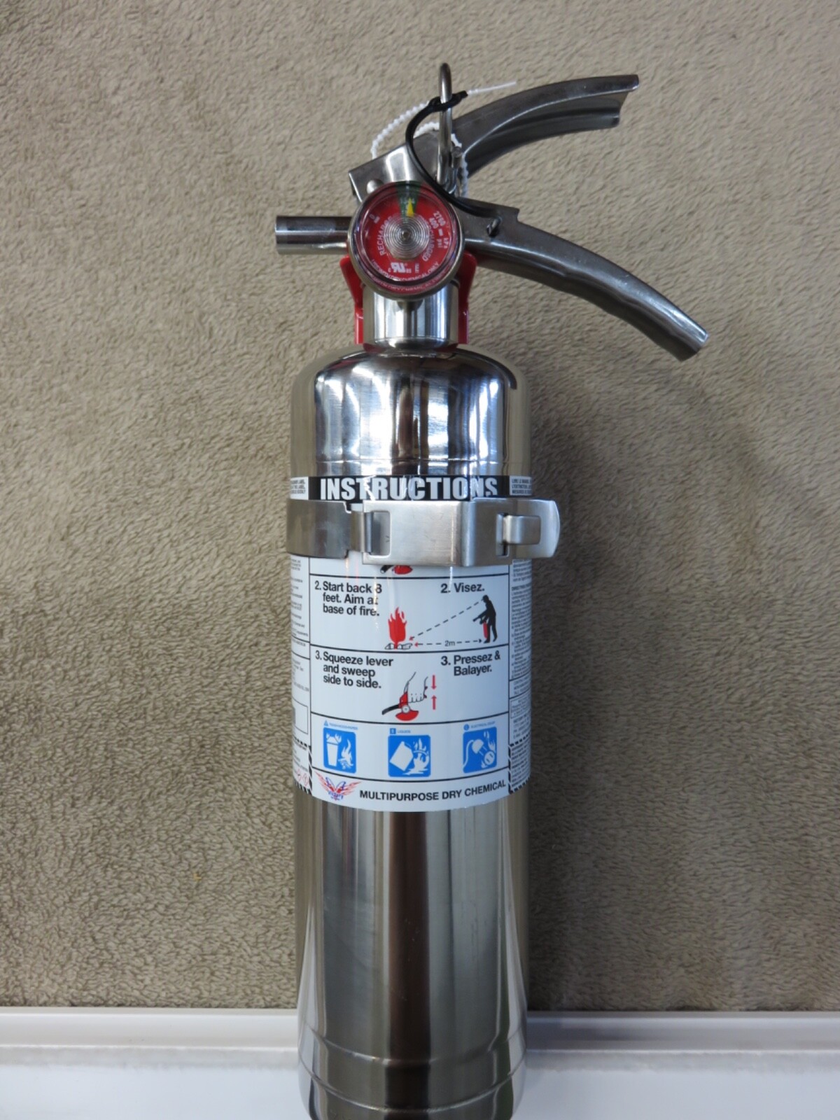 🧯2025-2.5 lb CHROME/STAINLESS STEEL ABC FIRE EXTINGUISHER W/VEHICLE BRACKET NEW