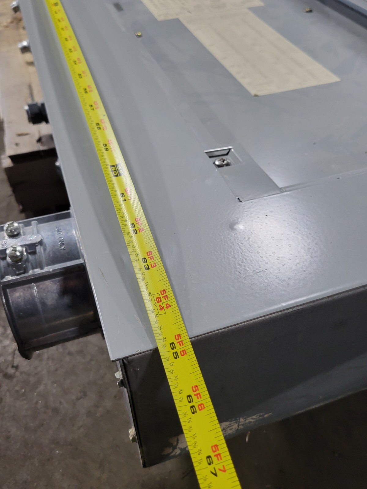 General Electric A-Series Lighting Panelboard 400A 120/208V 3P 3PH 4W 42 Circuit