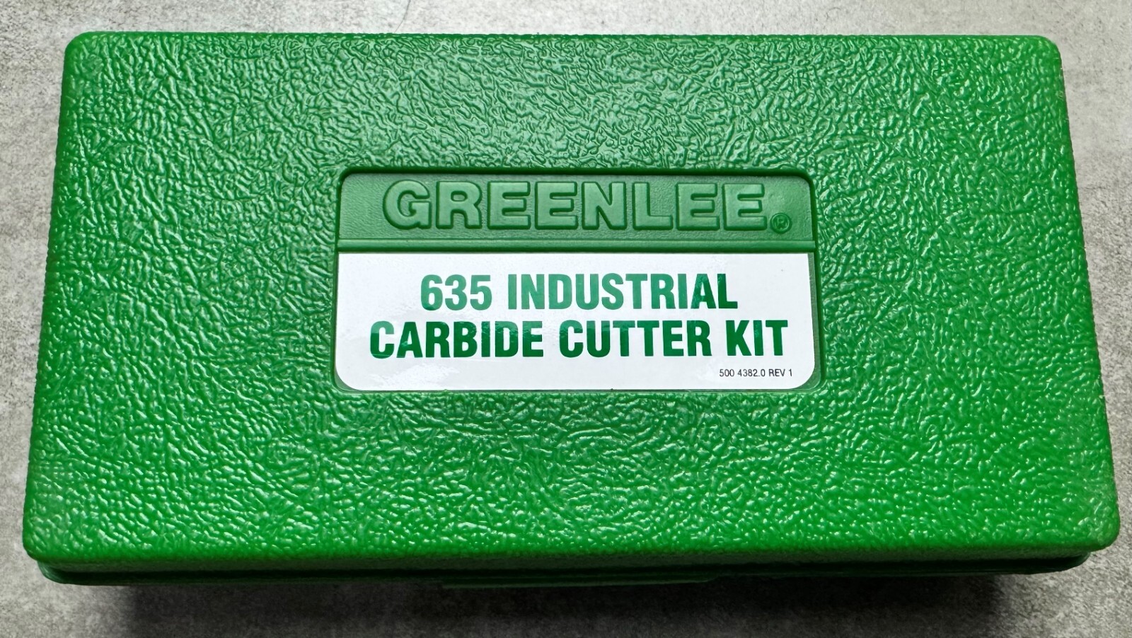Greenlee 635 7/8″, 1-1/8″, 1-3/8″ Cutterheads; Pilot Drill, Hex Key and Case