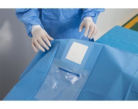 Eye Drape with Fluid Collection Pouch – 80×100 cm