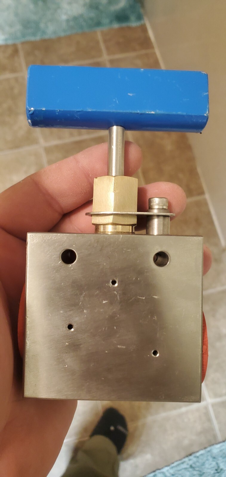 Autoclave High Pressure Needle Valve SS 316 30,000PSI 1 1/8″ Female-Female bx266