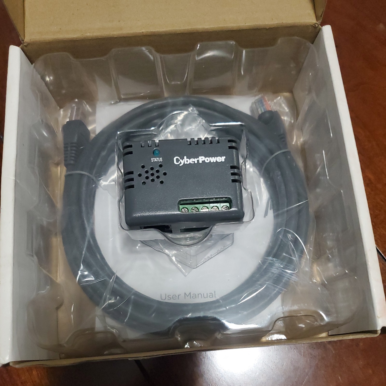 NEW IN BOX- CyberPower ENVIROSENSOR Temperature and Humidity Sensor || WARRANTY!