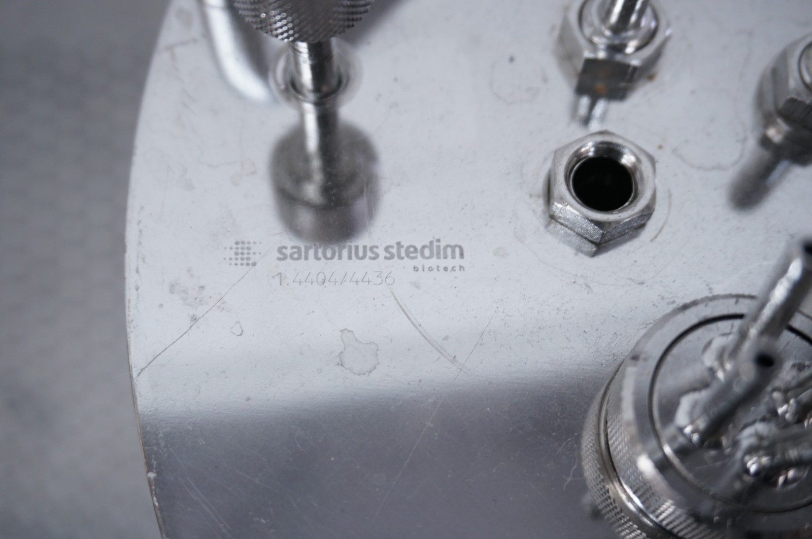 Sartorius Stedum Bioreactor headplate stirrer 1.4404/4436