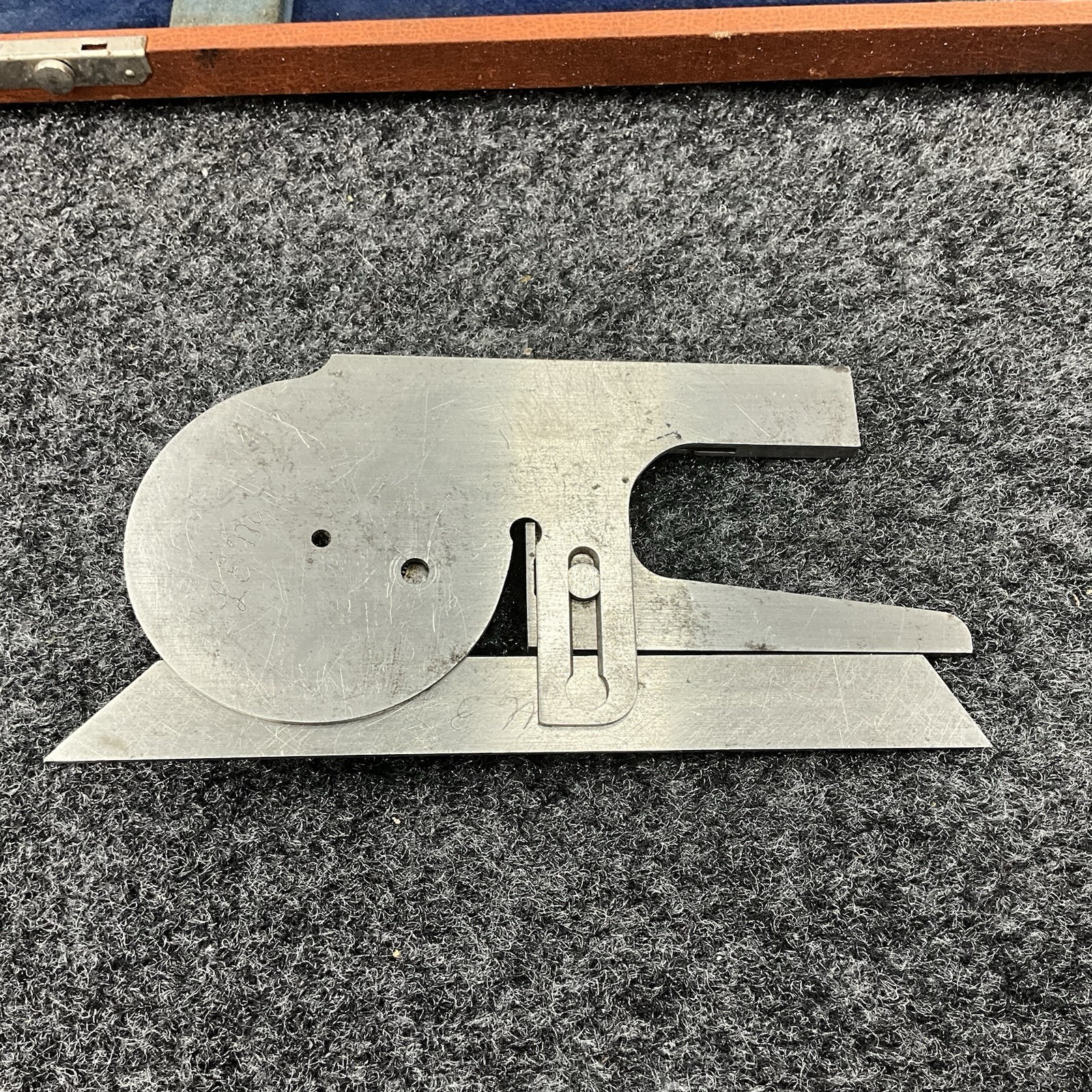 Brown & Sharpe No 496 Bevel Protractor 6″ 12″ Blades Case Vintage USA