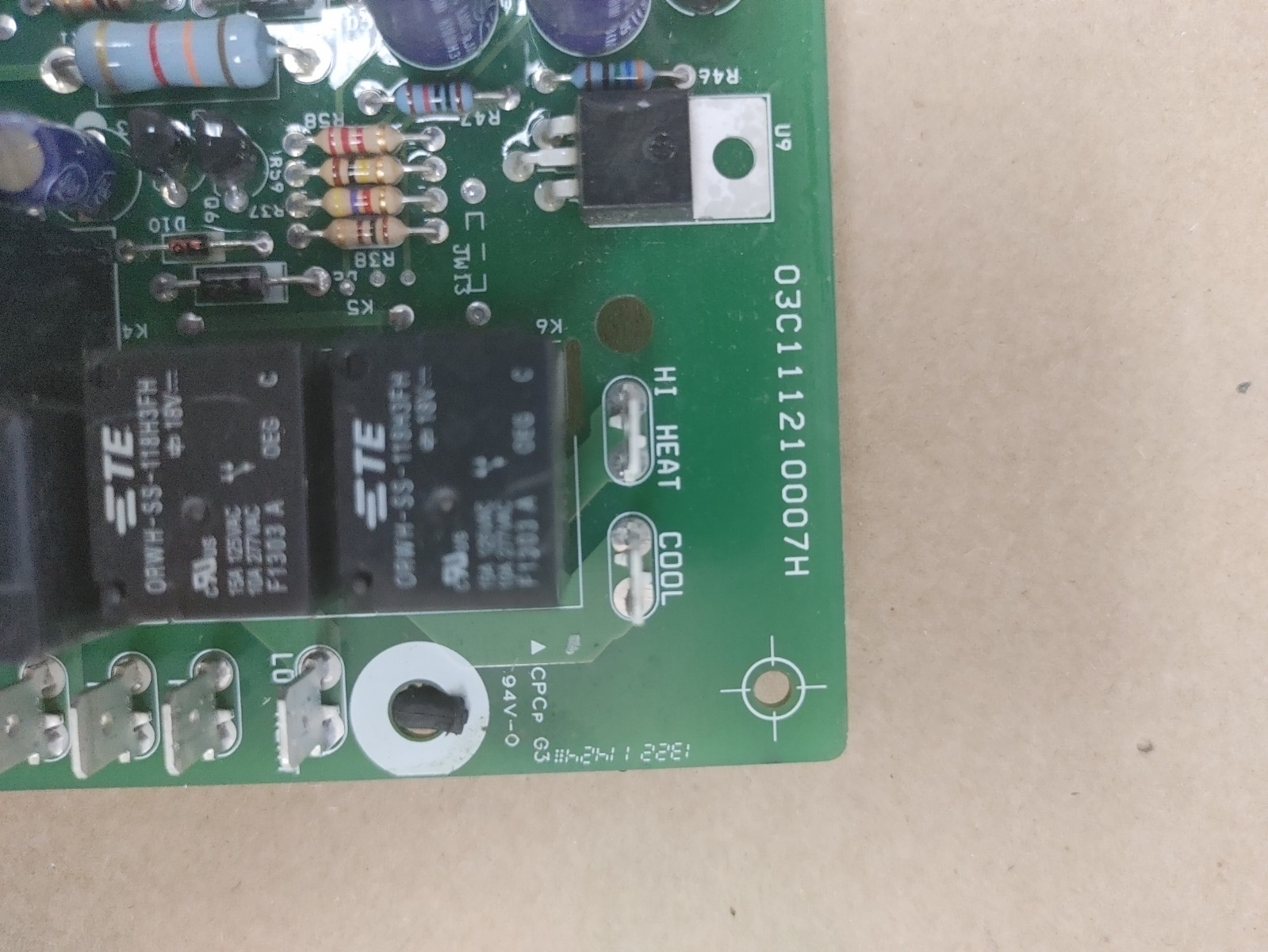 Goodman 1165-410 PCBBF132 Furnace Control Circuit Board